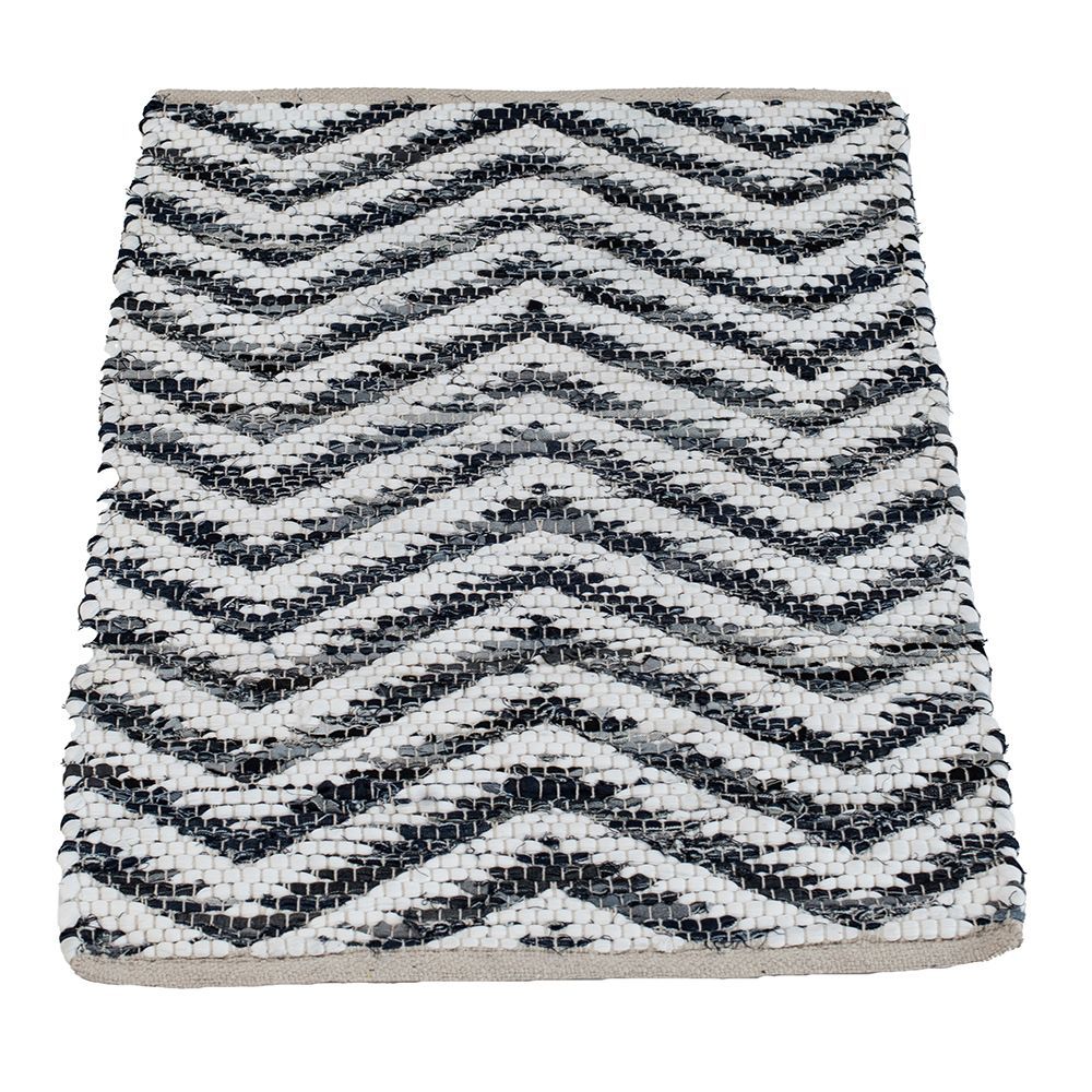 White & Black Cotton Rugs