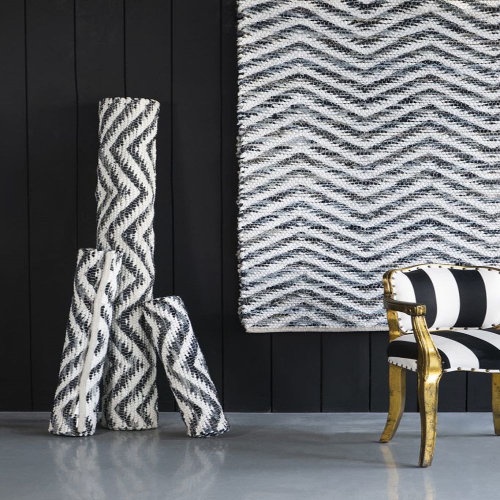White & Black Cotton Rugs