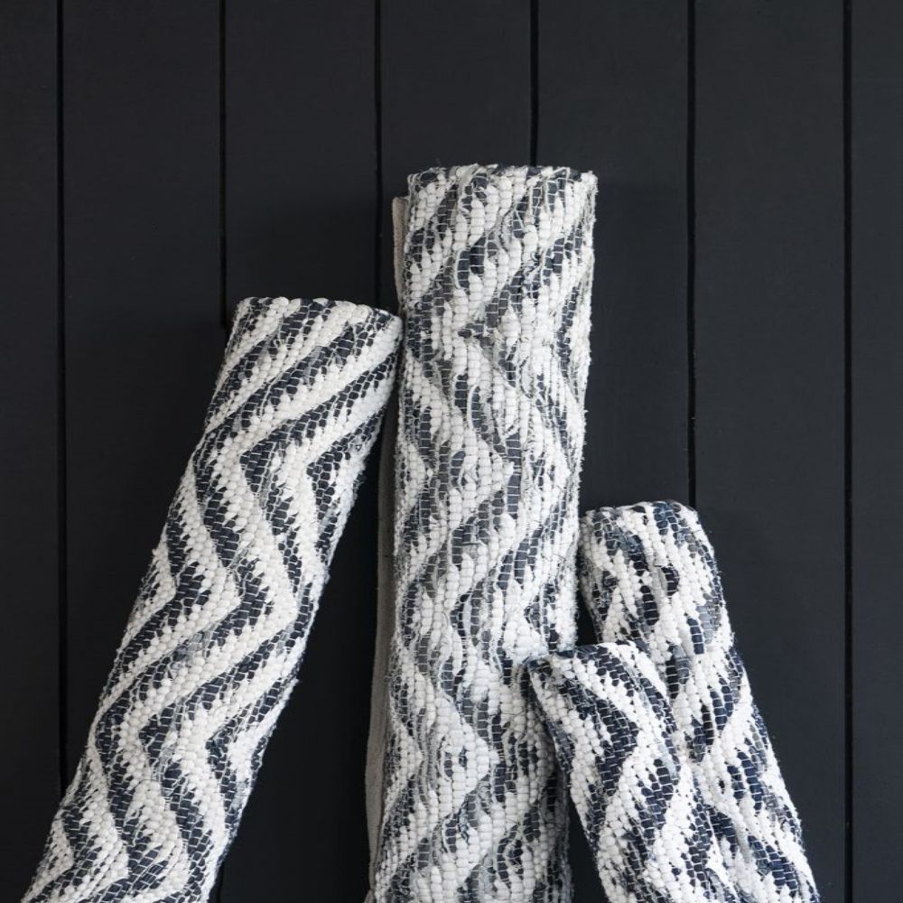 White & Black Cotton Rugs