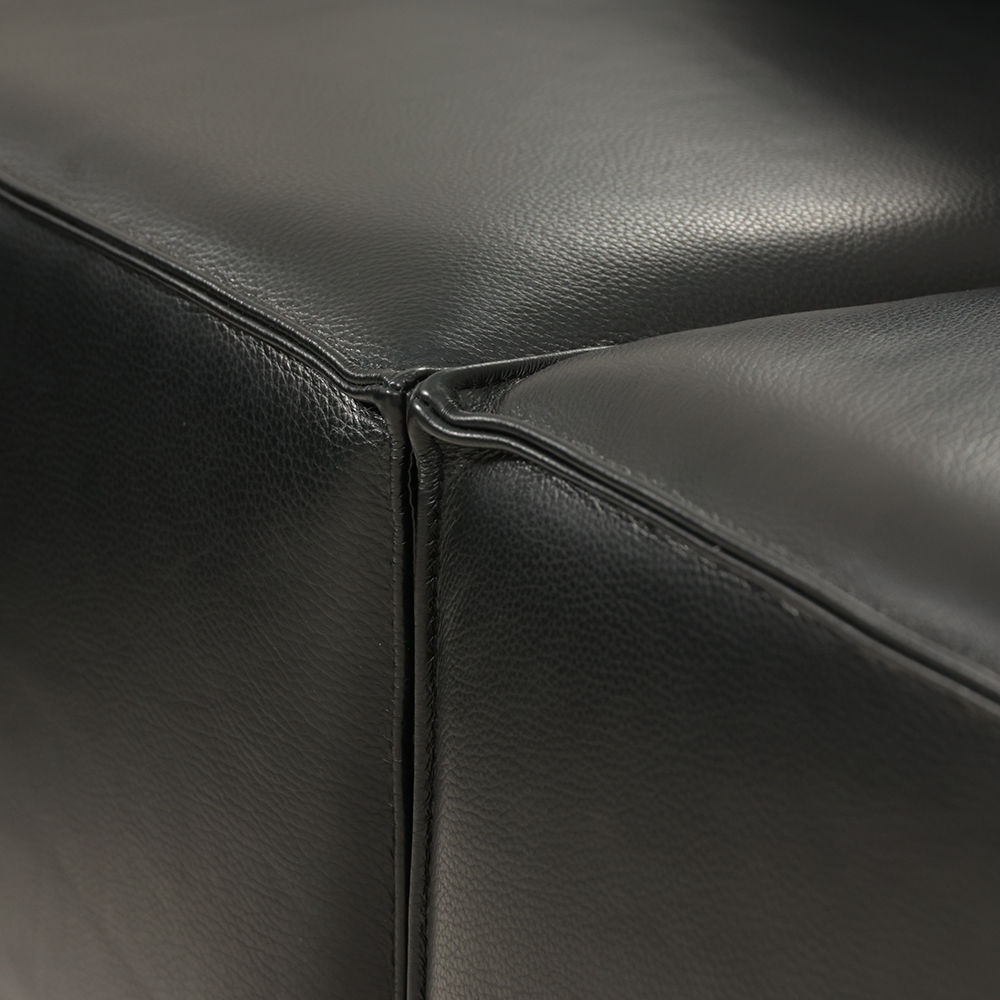 Black Leather Sofas & Loveseats