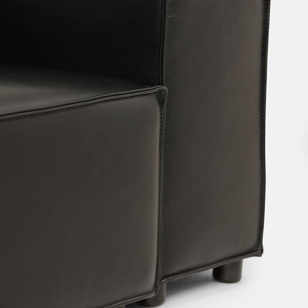 Black Leather Sofas & Loveseats