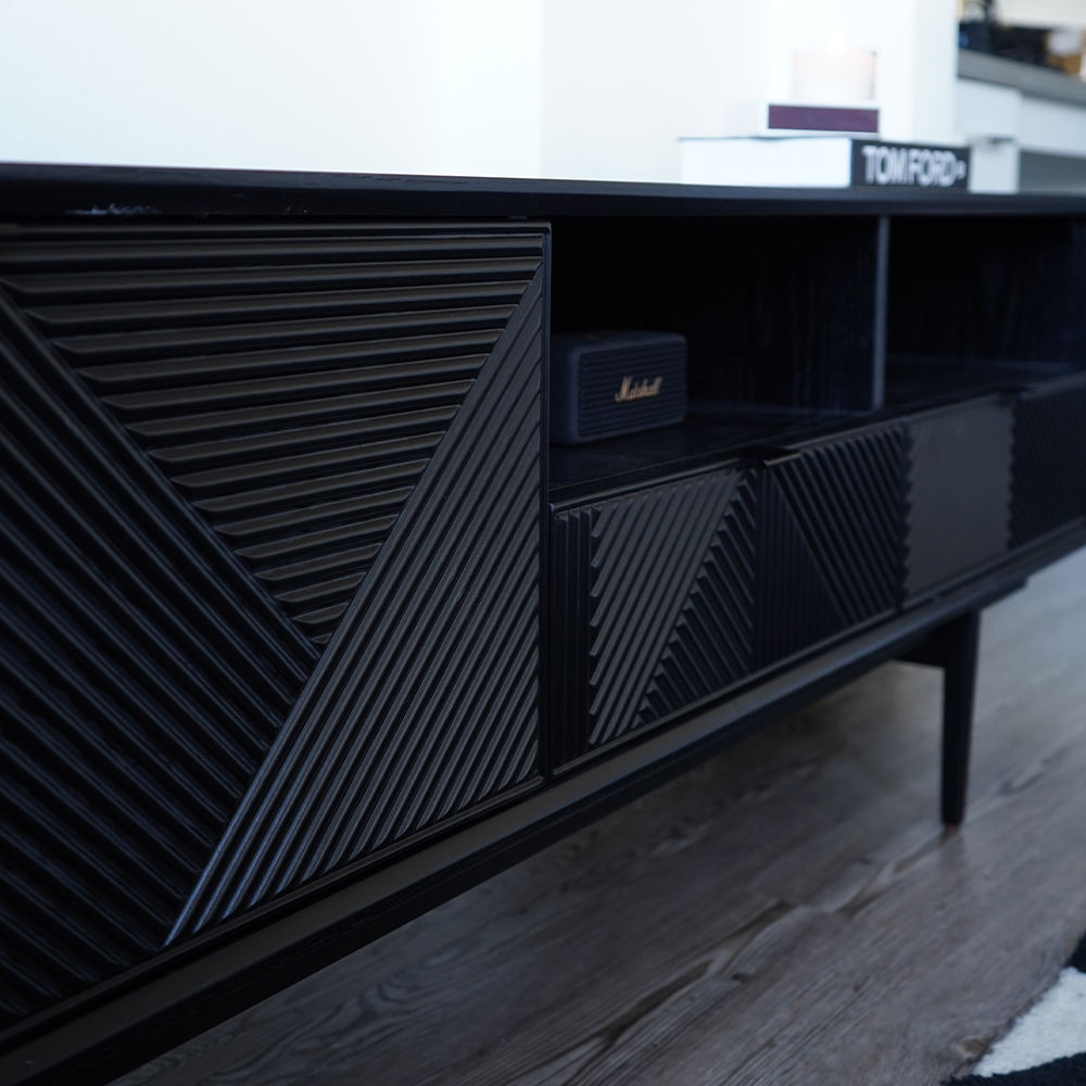 Metal Leg Black MDF TV Stands