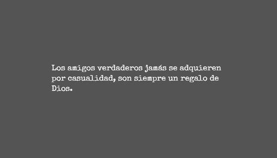 Crea Tu Frase – Los amigos verdaderos jamás se adquieren por (1 Imágenes)