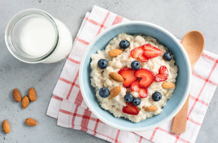 5 Bahan Campuran Oatmeal Untuk Memperlambat Penuaan