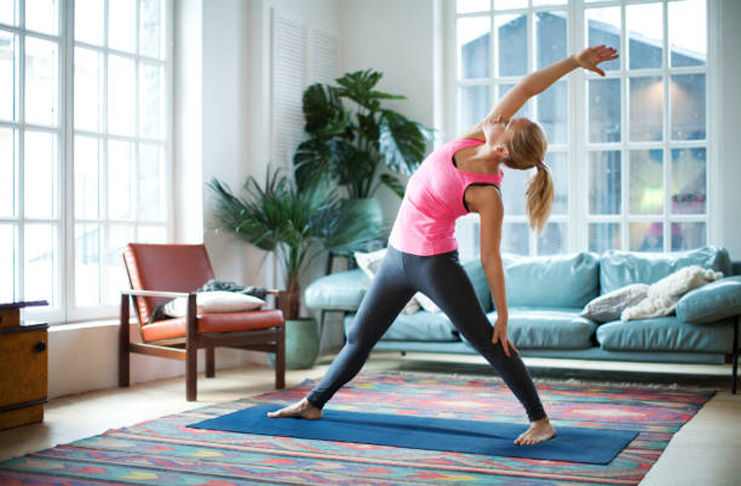 5 Gerakan Yoga Untuk Mencegah Sakit Pinggang