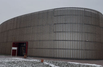 V Kojetíně na Přerovsku otevřeli novou zimní arénu