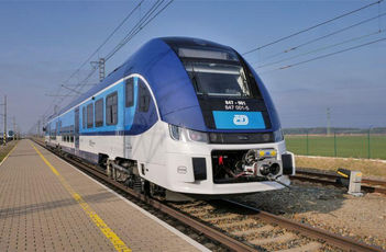 České dráhy v Karlovarském kraji nabídnou nové soupravy RegioFox