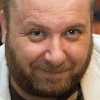 Výběr hostů je čím dál těžší, oslovil jsem prezidentský pár, říká David Hrbek