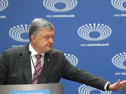 Petro Porošenko na stadionu Olimpijskyj