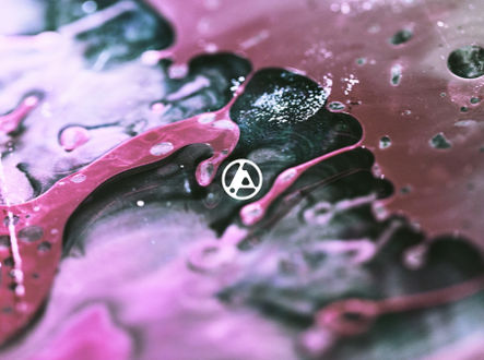 Přebal nového alba skupiny Linkin Park - From Zero.