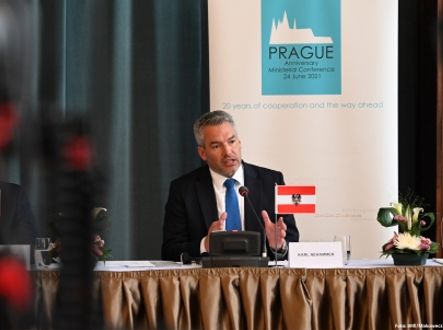 Budoucí rakouský kancléř Karl Nehammer