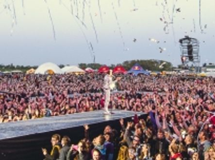 Majáles se koná každý rok v mnoha městech republiky.