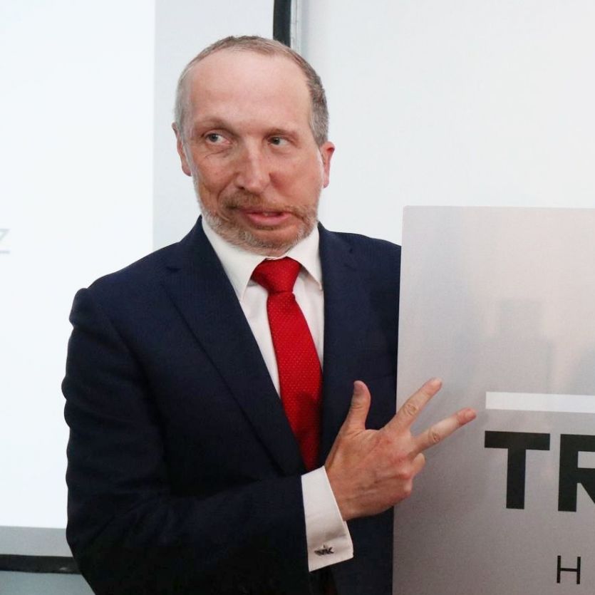 Klaus mladší končí v Trikolóře po dvou letech