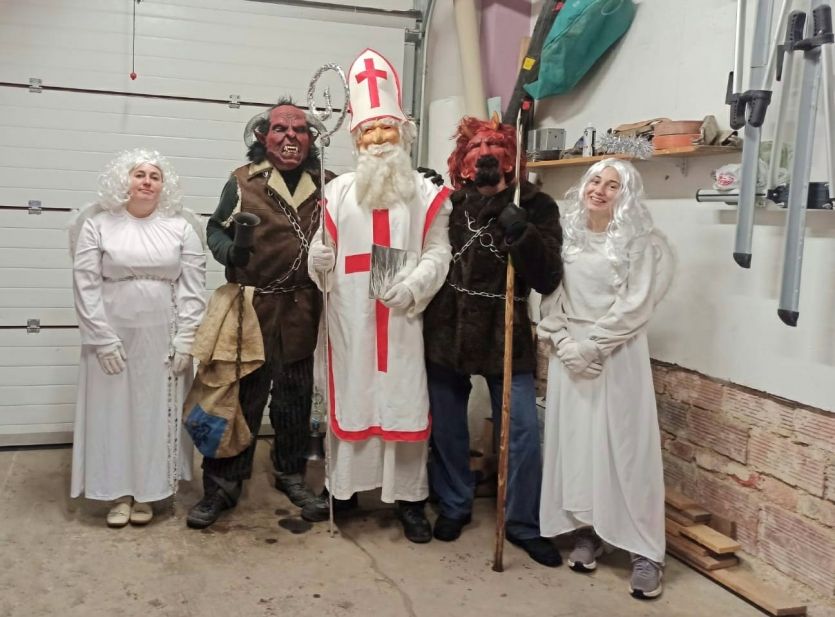 Těsně před začátkem strašení a odměňování dětí