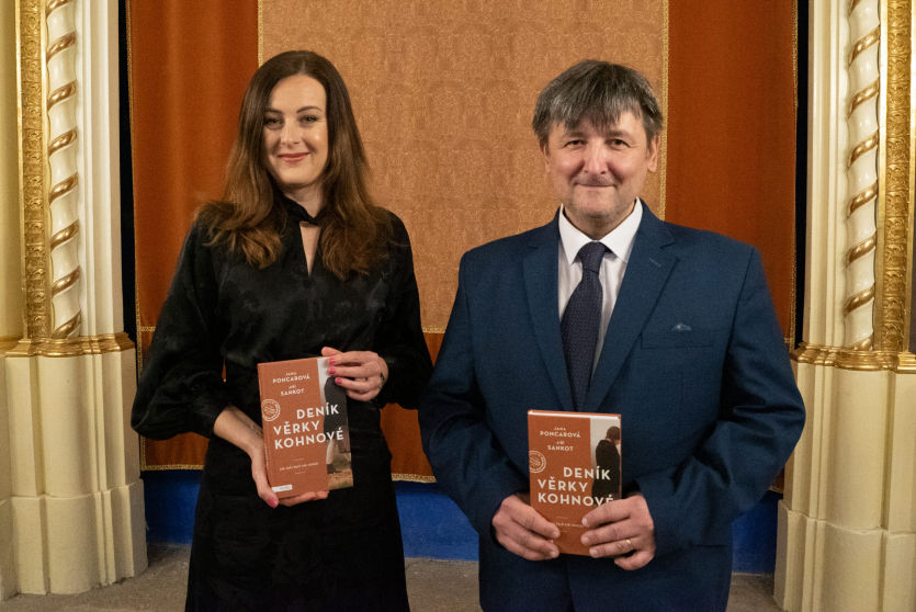 Jana Poncarová a Jiří Sankot na slavnostním představení Deníku Věrky Kohnové