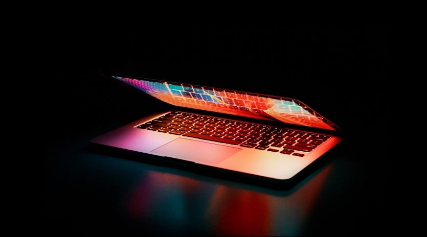 Web 3.0 - nová etapa internetu bez dominantních centralizovaných platforem