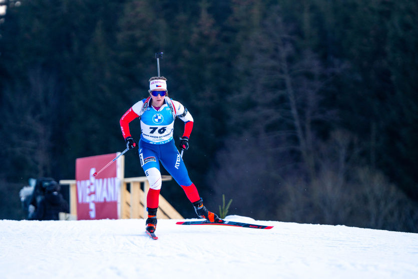 Tereza Vinklárková bojuje na trati