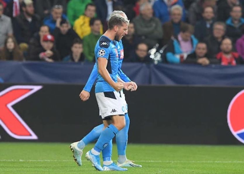 Dries Mertens (Neapol) se raduje z gólu
