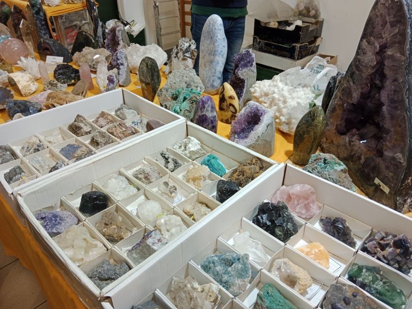 Minerály k prodeji na výstavě