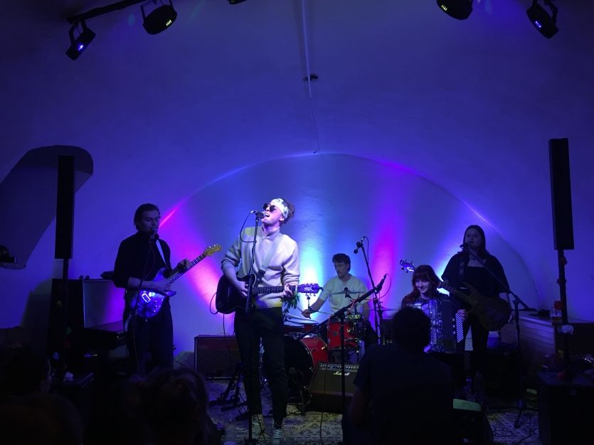 kapela Všude jinde vyprodáno