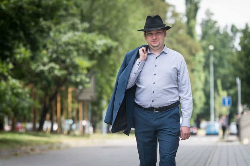 Bývalý poslanec za Pirátskou stranu Ondřej Profant se ve Sněmovně zasazoval o zlepšení podmínek trans lidí. Na podzim už mandát neobhájil.