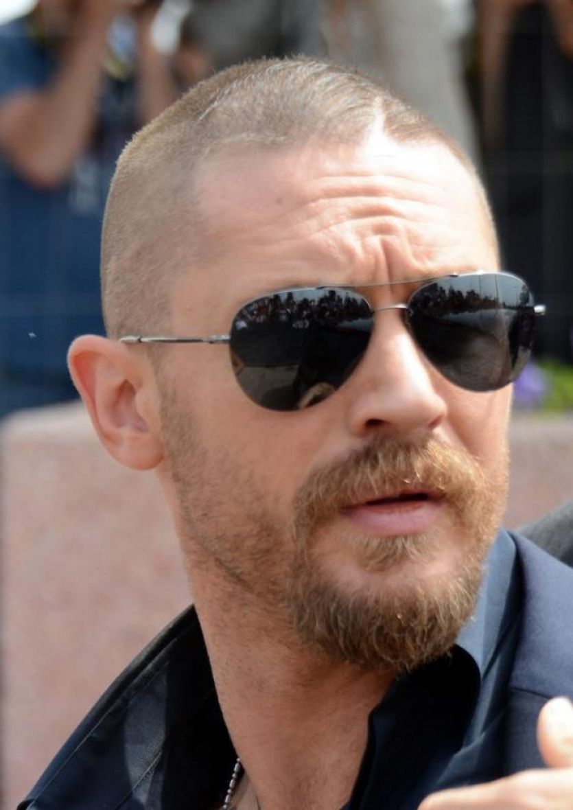 V titulní roli se představil Tom Hardy