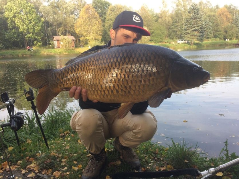 Trofejní kapr chycený na podzim