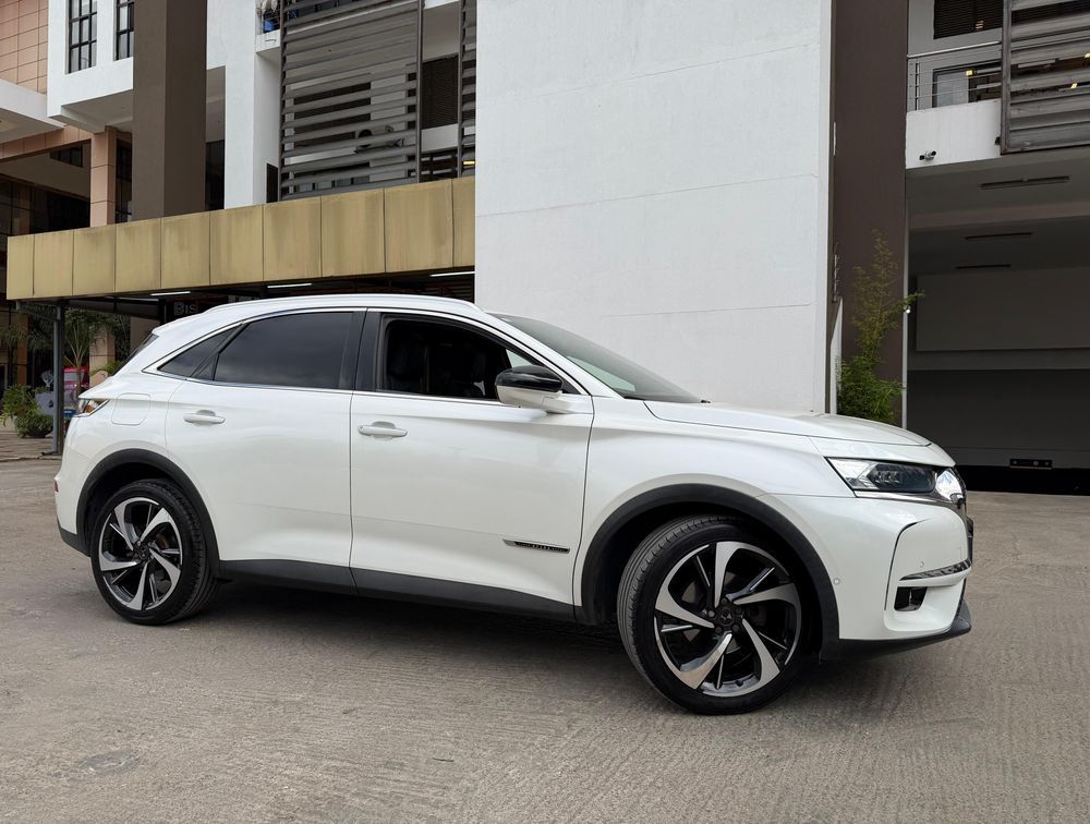 DS AUTOMOBILE DS7