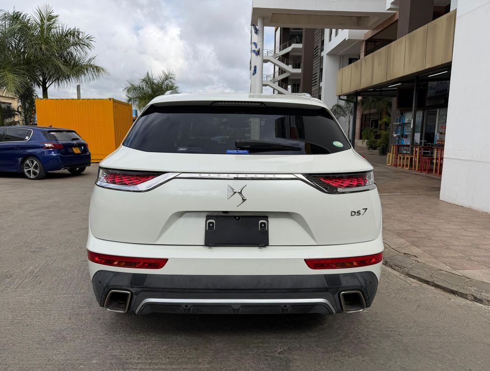 DS AUTOMOBILES DS7 SUNROOF - PRG Motors Ltd