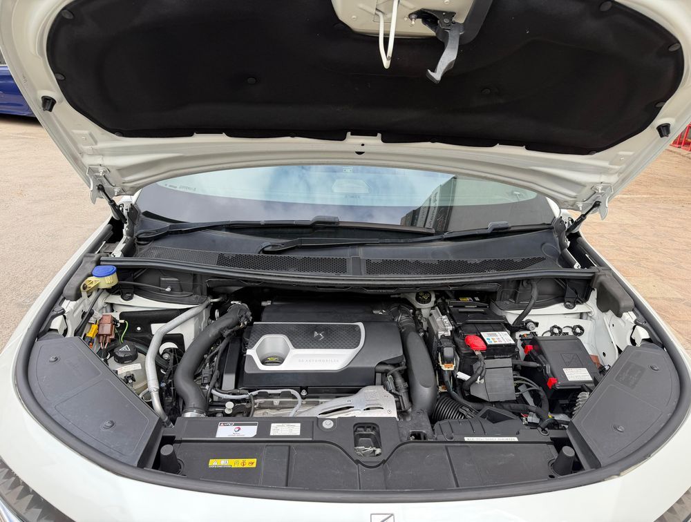 DS AUTOMOBILES DS7 SUNROOF - PRG Motors Ltd