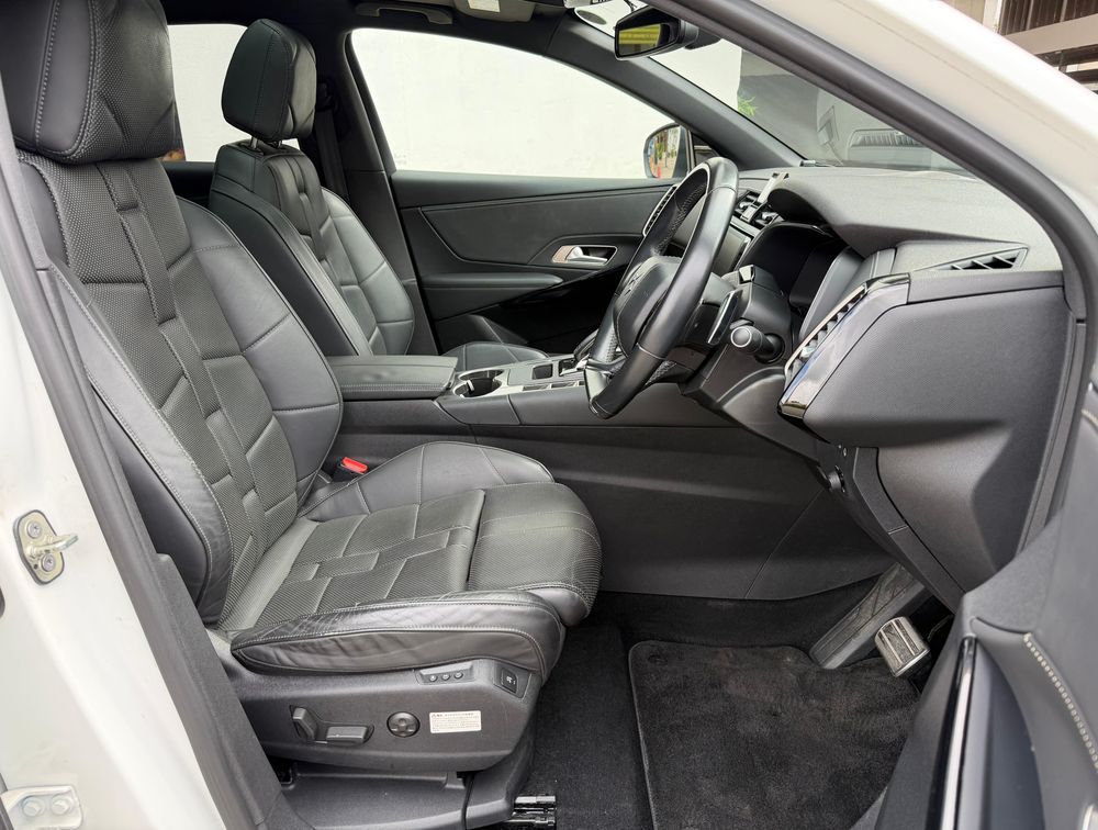 DS AUTOMOBILES DS7 SUNROOF - PRG Motors Ltd