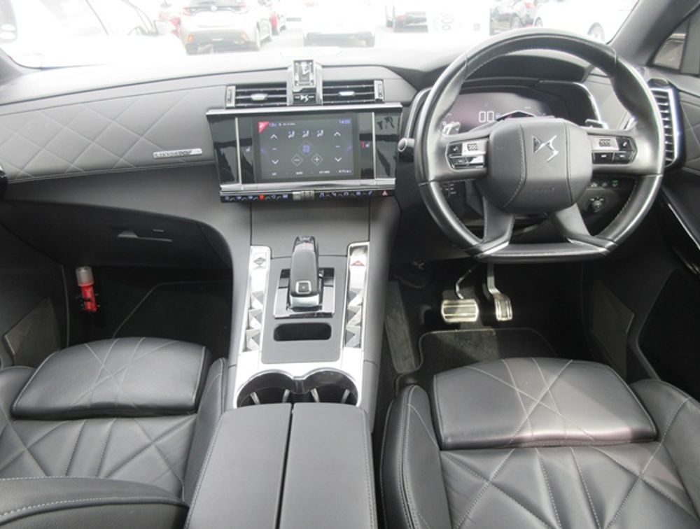 DS AUTOMOBILE DS7 PURE TECH SUNROOF - PRG Motors Ltd