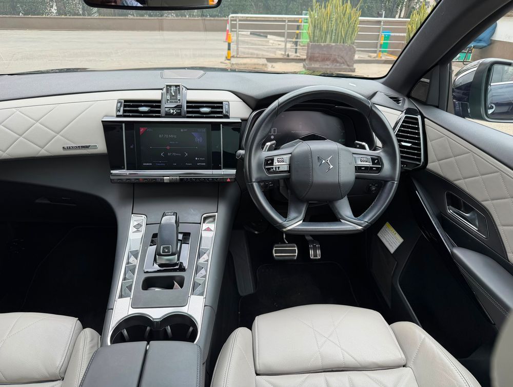 DS AUTOMOBILES DS7 SUNROOF - PRG Motors Ltd