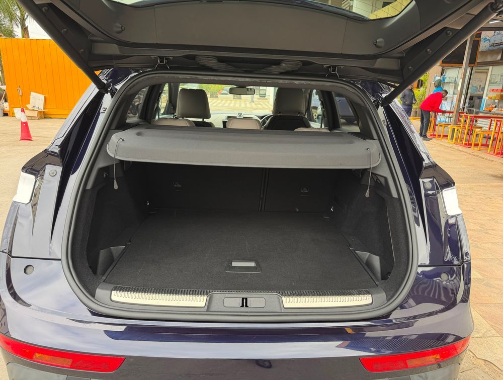 DS AUTOMOBILES DS7 SUNROOF - PRG Motors Ltd