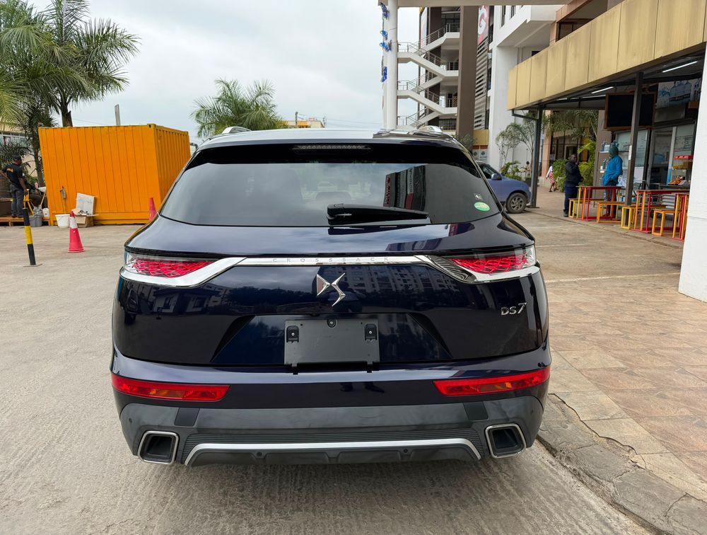DS AUTOMOBILES DS7 SUNROOF - PRG Motors Ltd