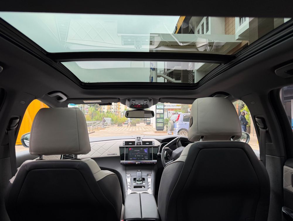 DS AUTOMOBILES DS7 SUNROOF - PRG Motors Ltd
