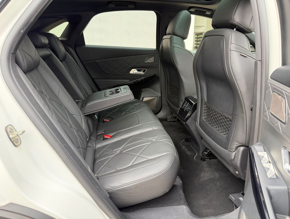 DS AUTOMOBILES DS7 SUNROOF - PRG Motors Ltd