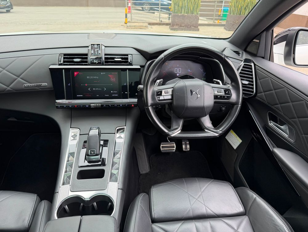 DS AUTOMOBILES DS7 SUNROOF - PRG Motors Ltd