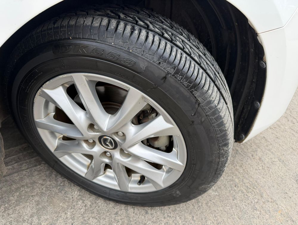 MAZDA AXELA HATCHBACK - PRG Motors Ltd