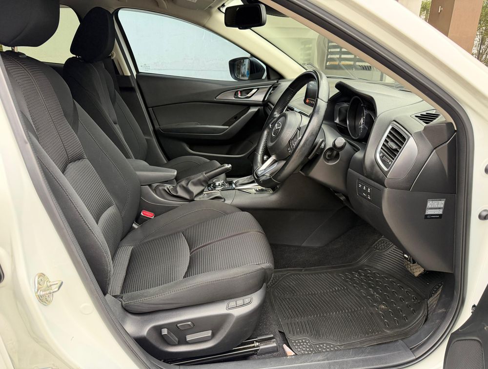 MAZDA AXELA HATCHBACK - PRG Motors Ltd