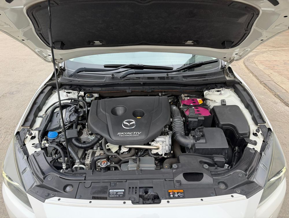 MAZDA AXELA HATCHBACK - PRG Motors Ltd