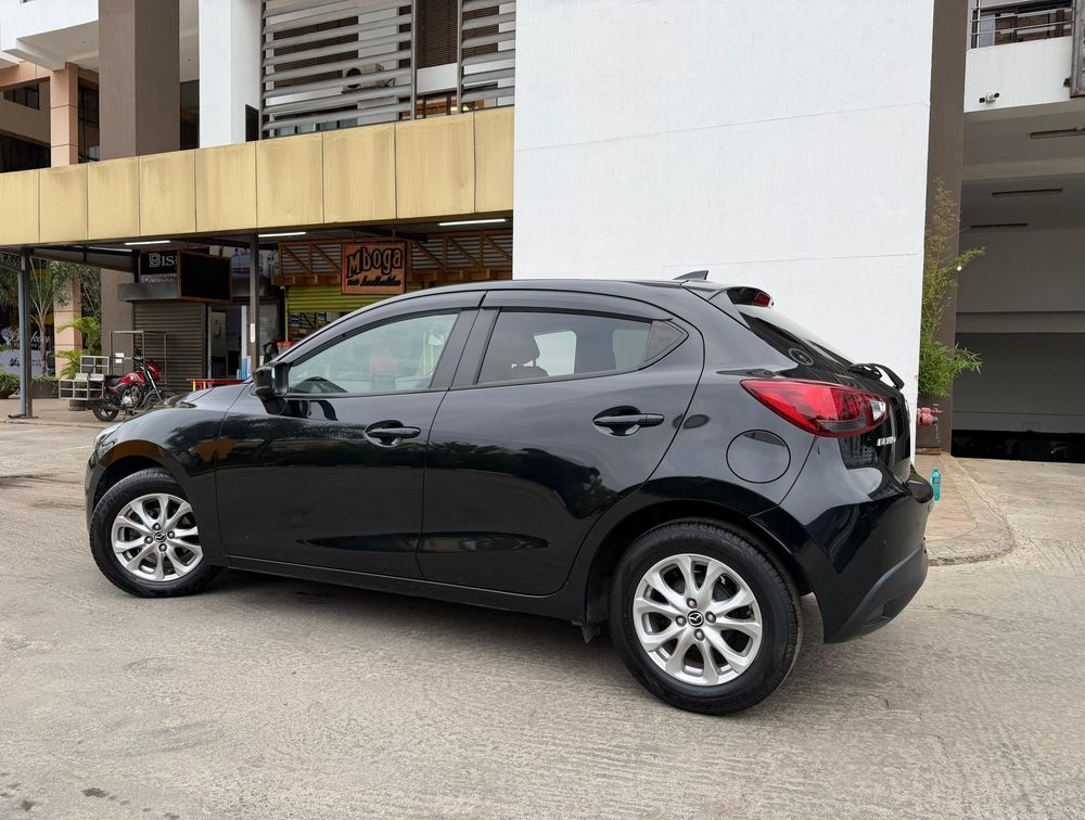 MAZDA DEMIO DIESEL - PRG Motors Ltd