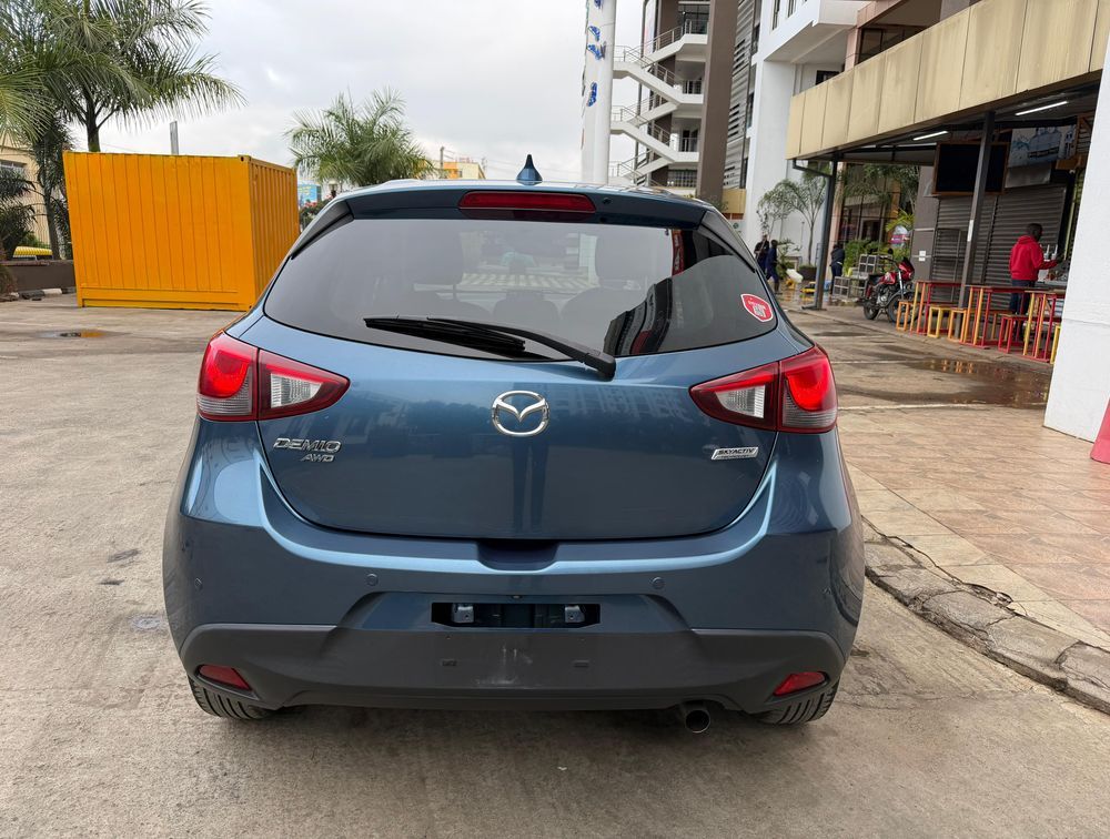 MAZDA DEMIO PETROL - PRG Motors Ltd