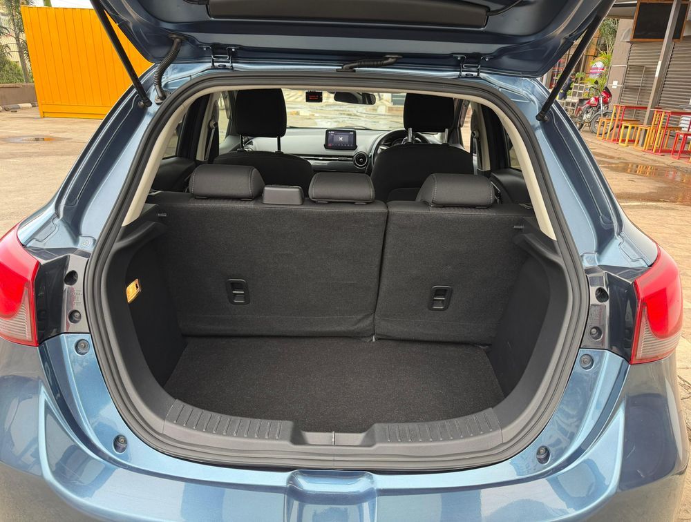 MAZDA DEMIO PETROL - PRG Motors Ltd