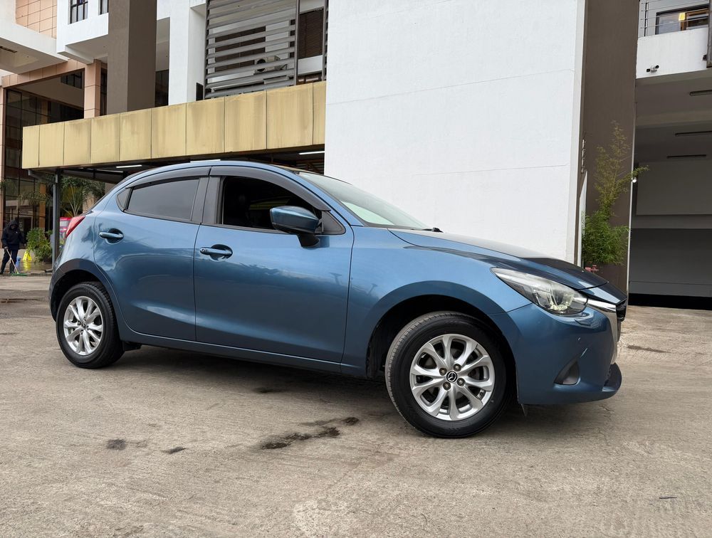 MAZDA DEMIO PETROL