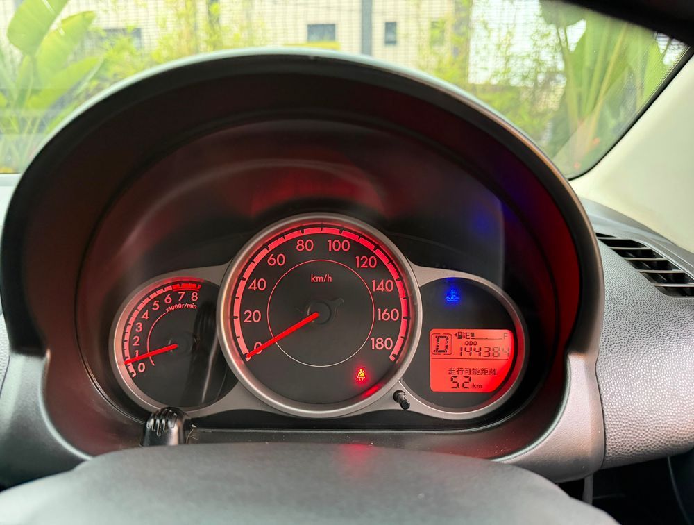 MAZDA DEMIO - PRG Motors Ltd