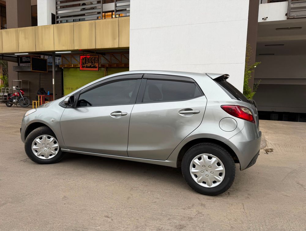 MAZDA DEMIO - PRG Motors Ltd