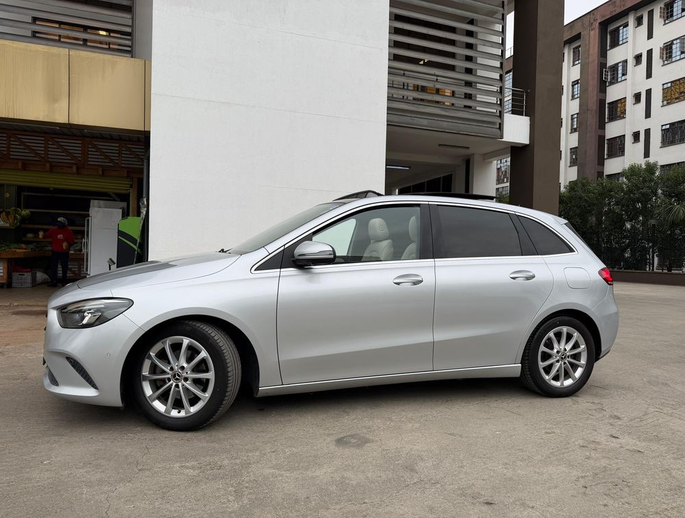 MERCEDES BENZ B180 SUNROOF - PRG Motors Ltd
