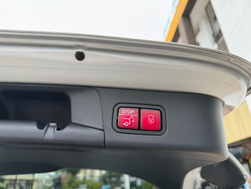 MERCEDES BENZ B180 SUNROOF - PRG Motors Ltd