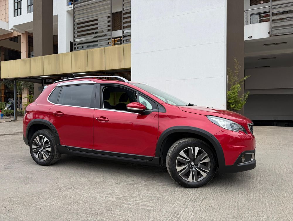 PEUGEOT 2008 ALLURE